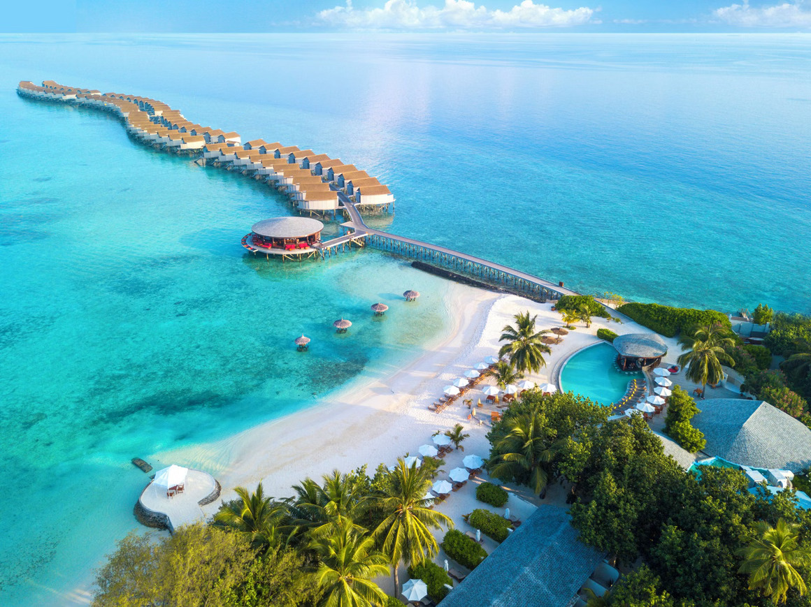 4 Nights Adaaran Prestige Vadoo Maldives Package